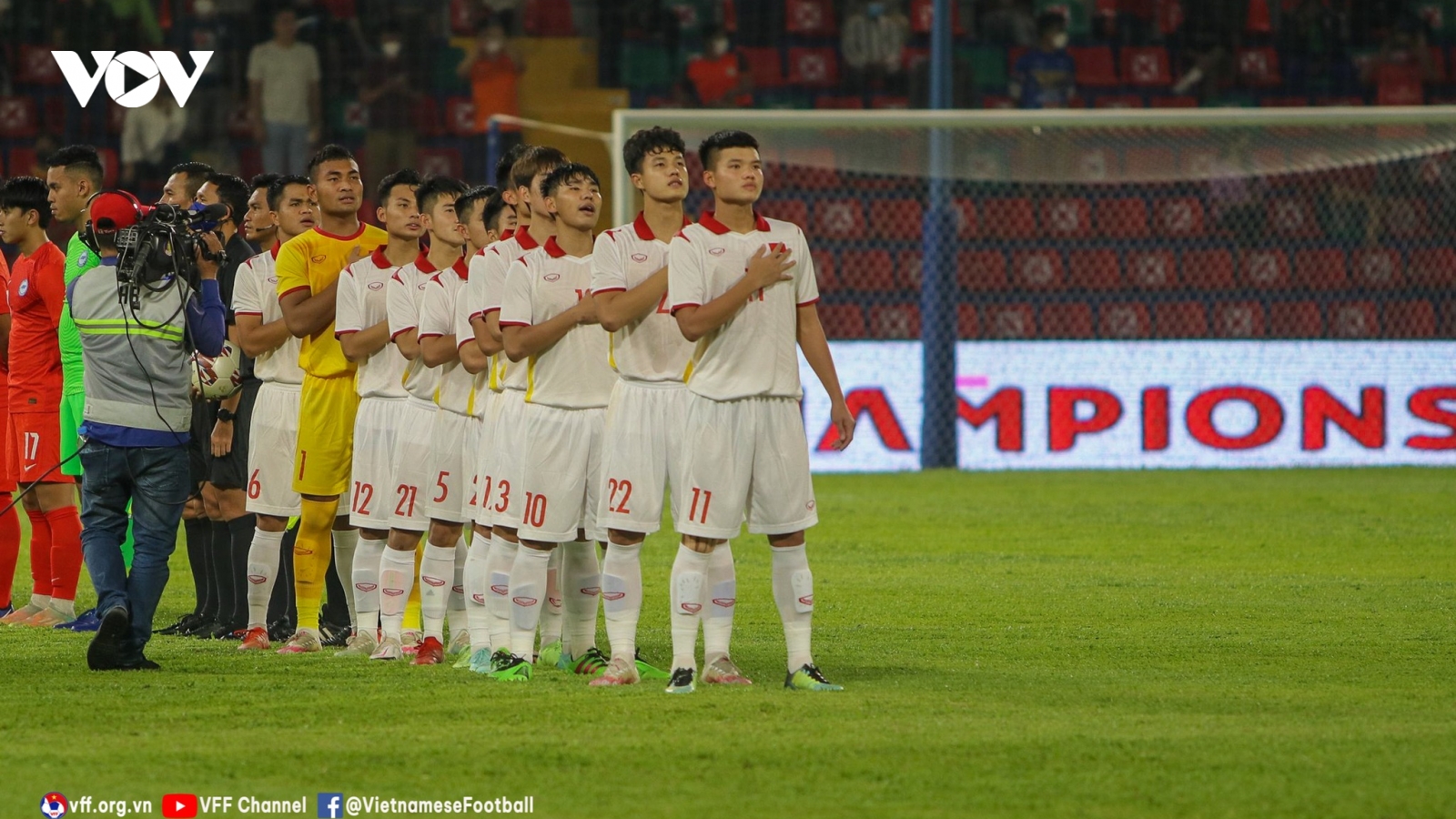 11 thành viên U23 Việt Nam tại Campuchia khỏi Covid-19