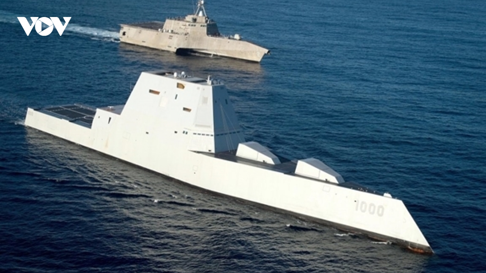 Khu trục hạm tàng hình Zumwalt của Mỹ “lột xác” nhờ vũ khí siêu thanh