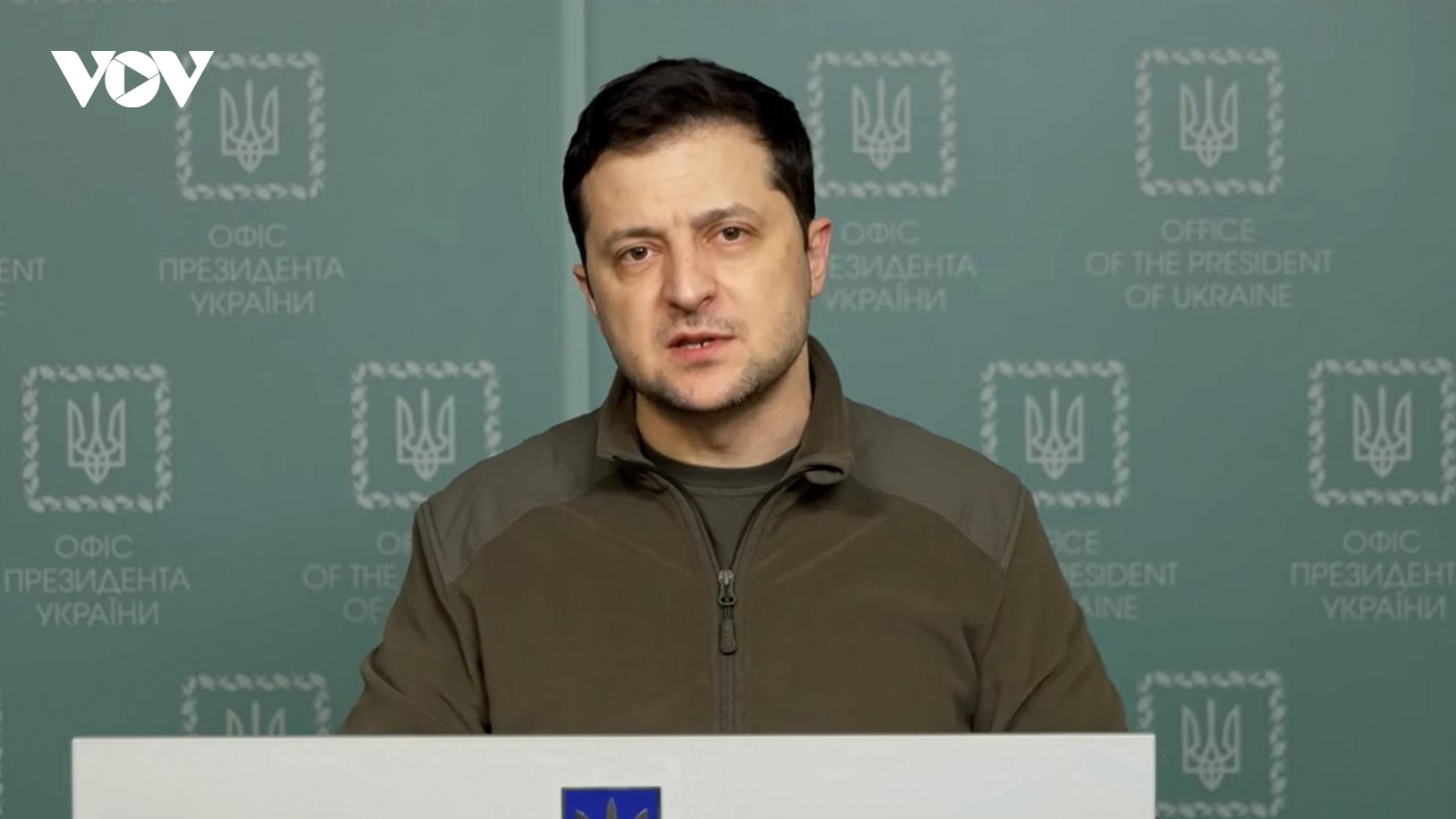 Chủ tịch Hạ viện Nga cho rằng Tổng thống Zelensky đã rời Ukraine tới Ba Lan