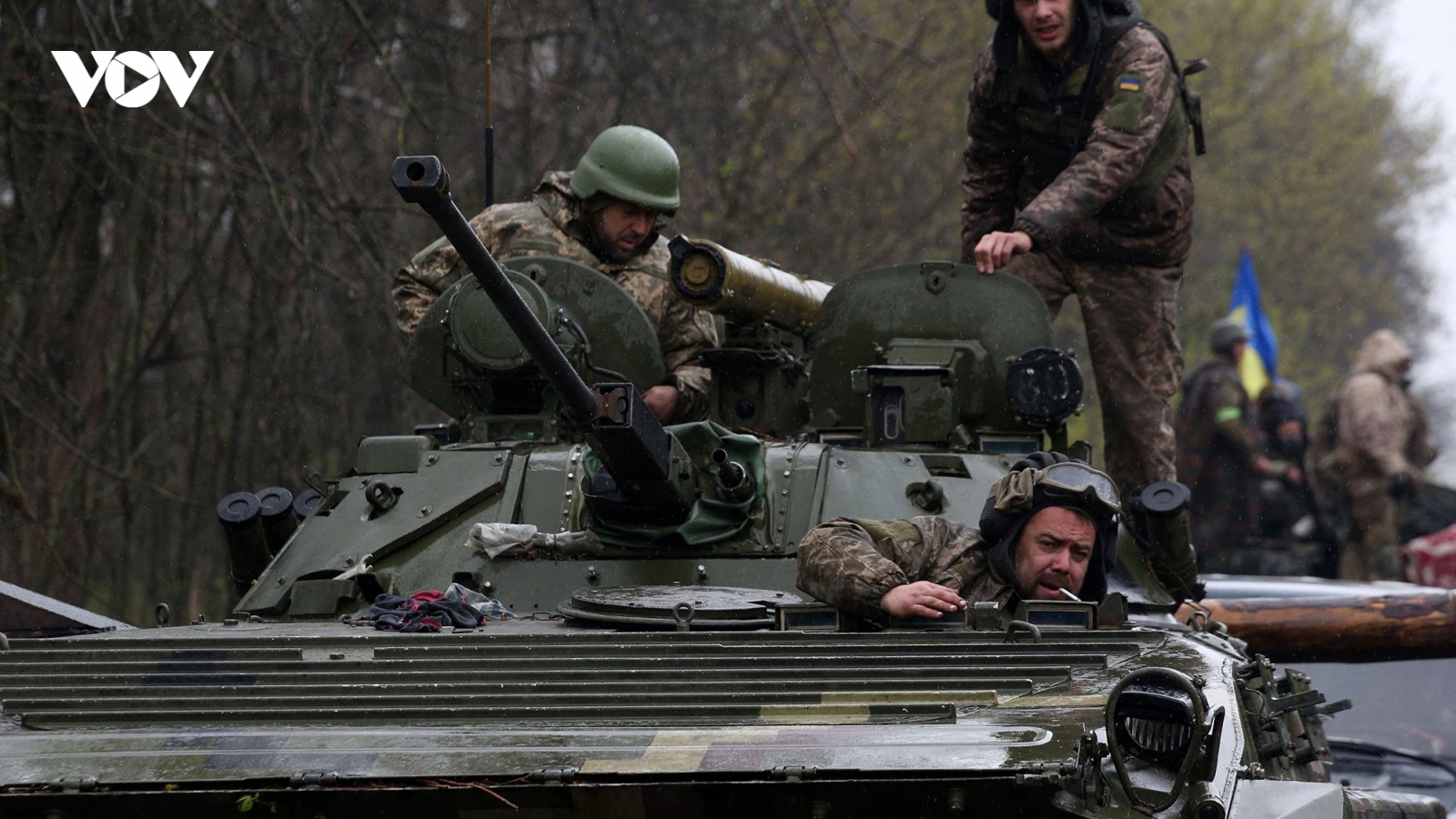 Ukraine thừa nhận “tổn thất nghiêm trọng” trong trận chiến ở miền Đông