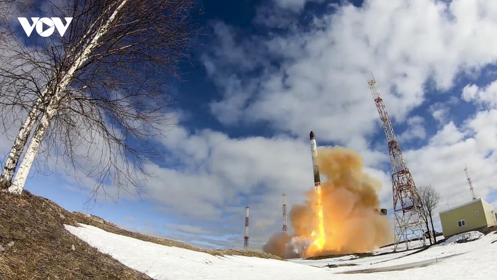 Nga tuyên bố tên lửa ICBM Sarmat có khả năng mang vũ khí siêu thanh