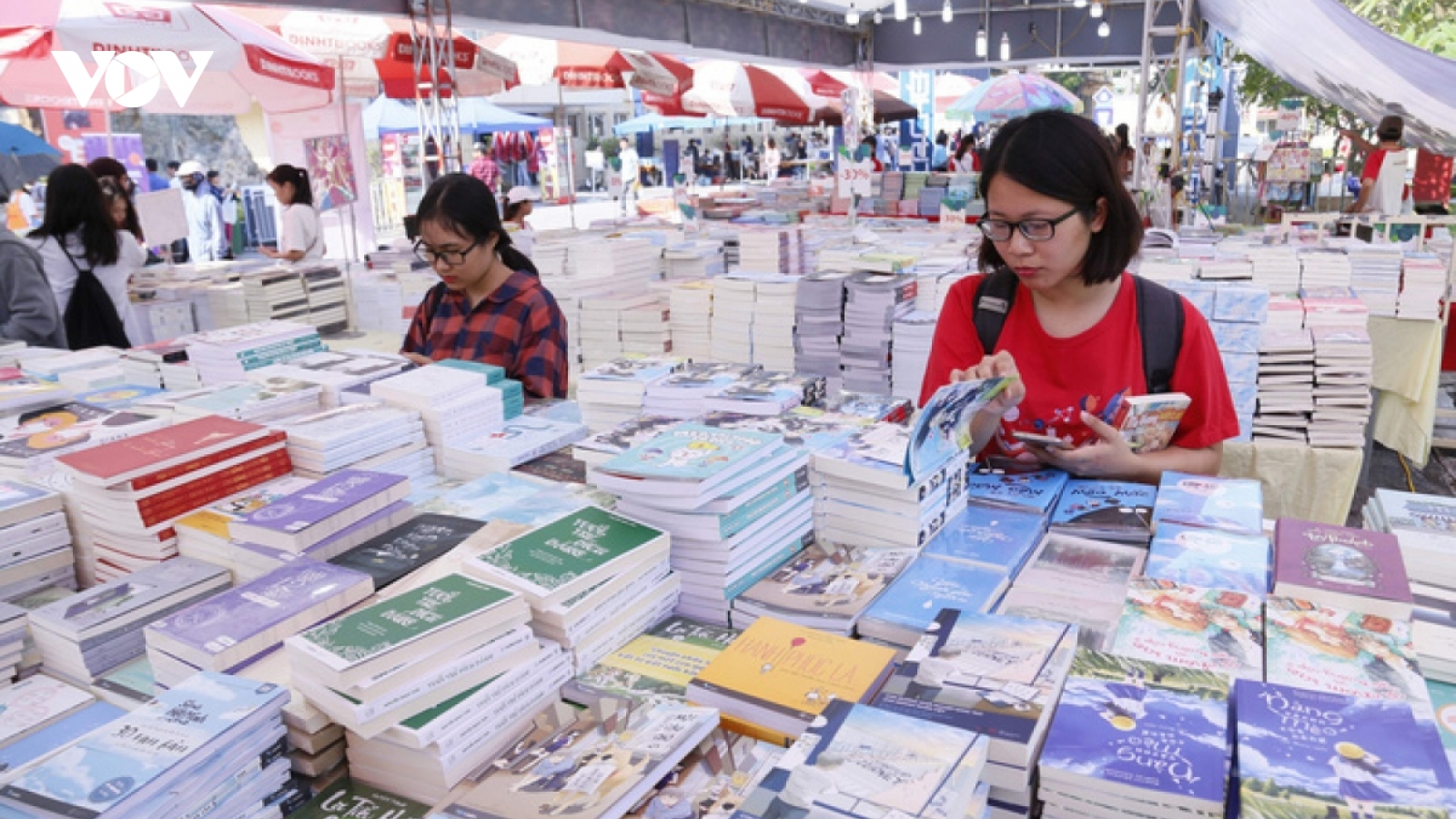 Hội sách và nhiều hoạt động sôi nổi chào mừng Ngày Sách và Văn hóa đọc Việt Nam