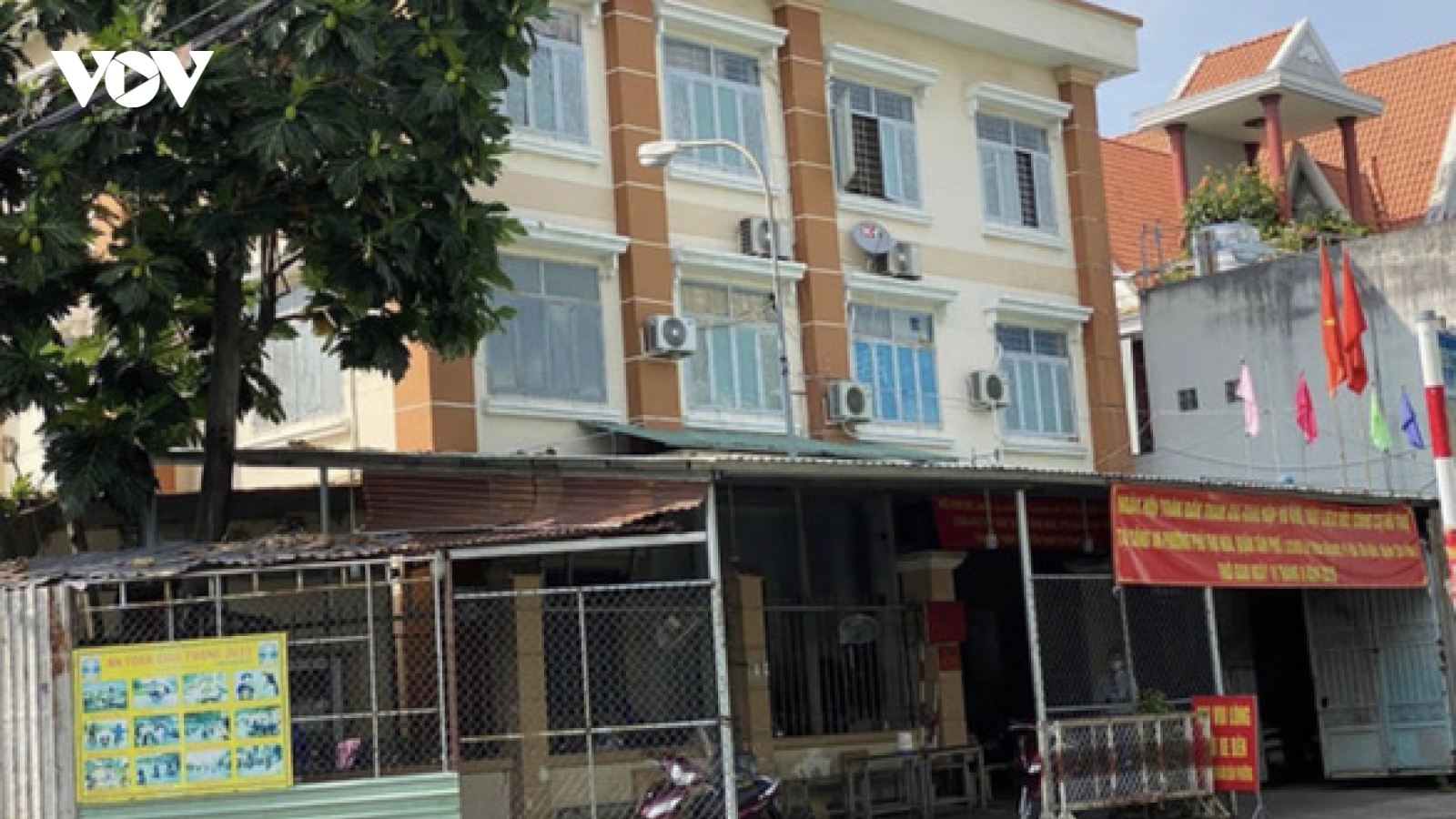 Nhận tiền “giải cứu” của người vi phạm, 13 công an phường ở TP.HCM bị truy tố