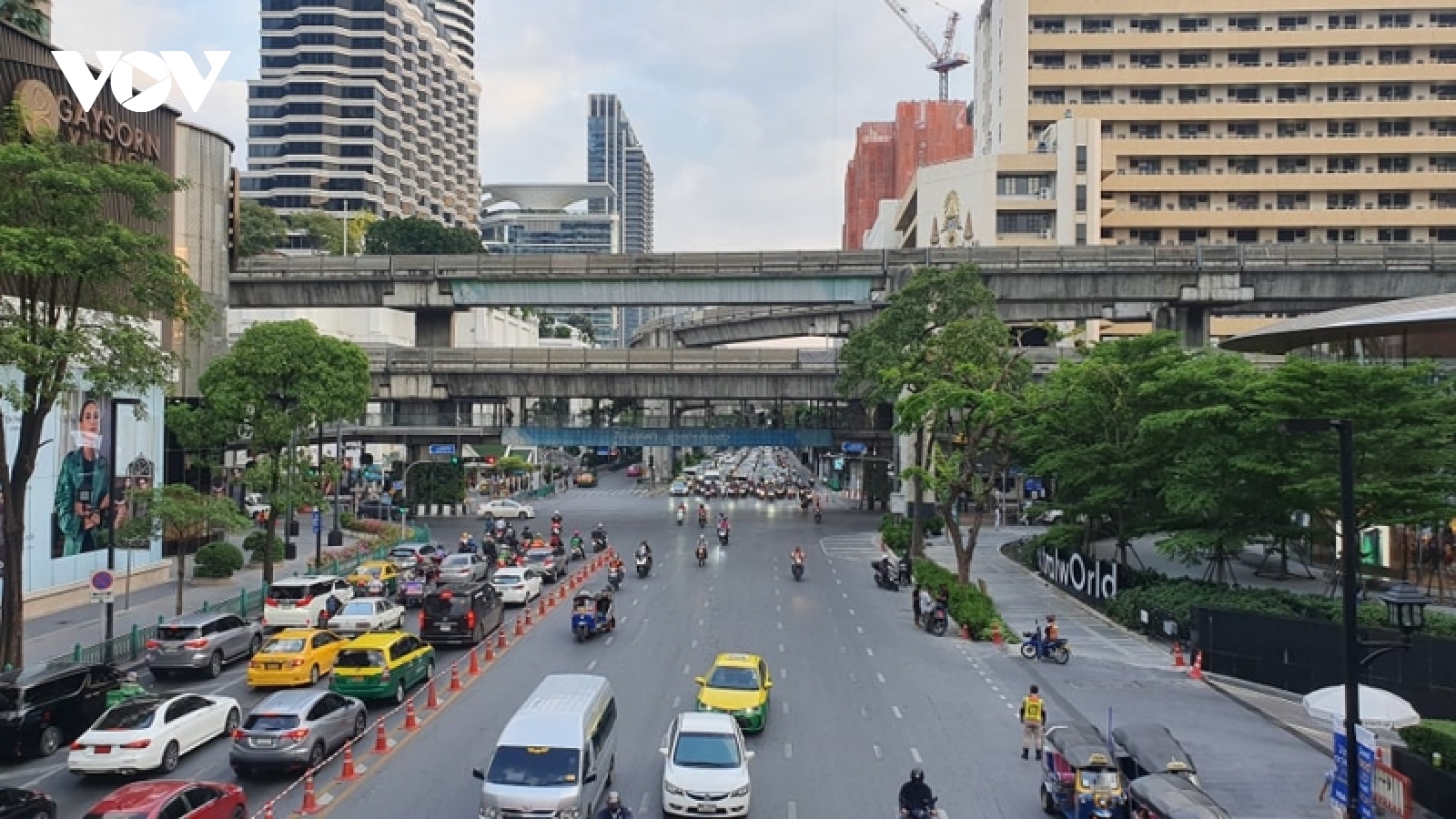 Thái Lan bắt đầu lễ Songkran “khô” 2022 trong vắng lặng