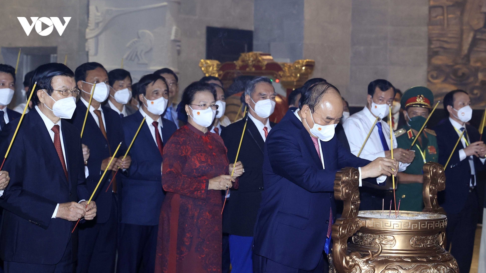 Chủ tịch nước dự Lễ khánh thành Đền thờ Vua Hùng ở Cần Thơ