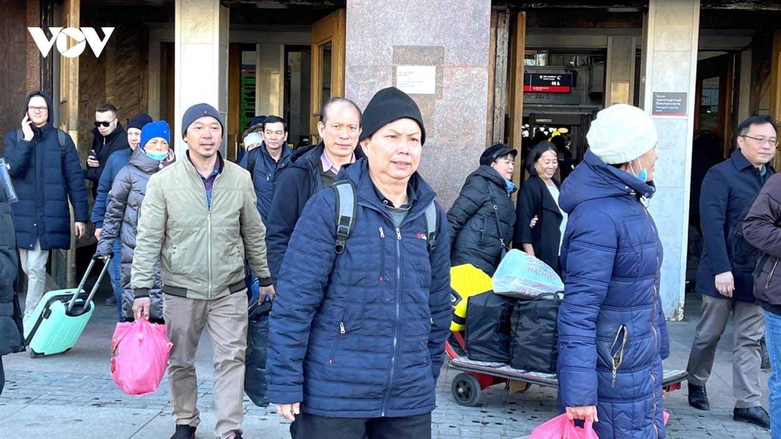 Người Việt sơ tán từ Ukraine: Không ai bị bỏ lại phía sau