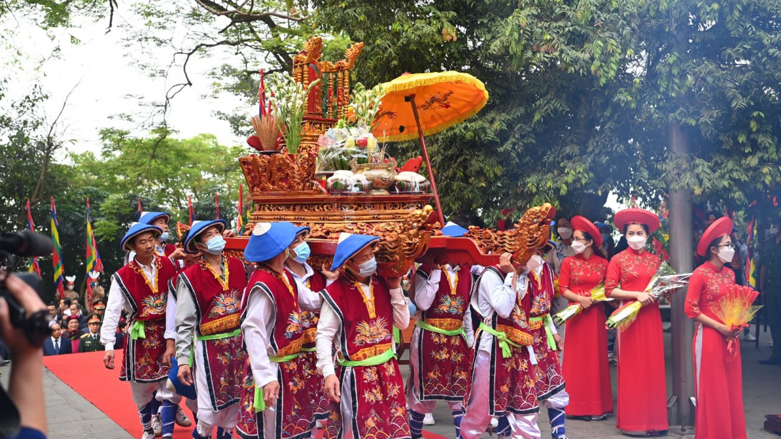 Phát huy giá trị văn hoá cội nguồn trên không gian thực tế ảo