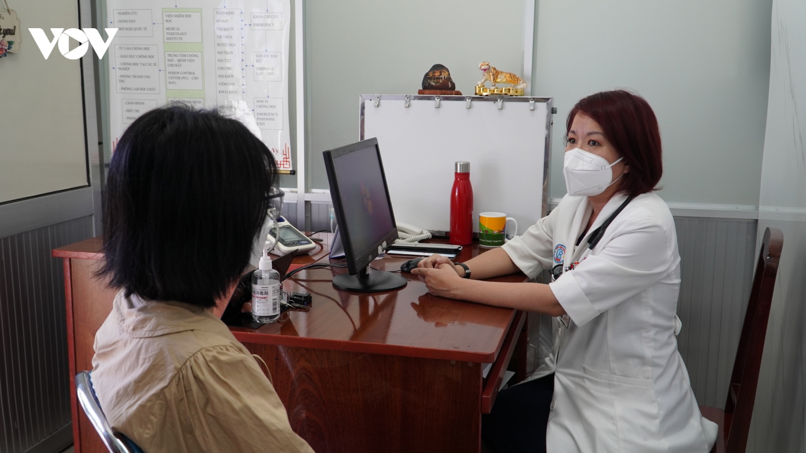 Nhiễm độc kim loại nặng vì dùng thuốc nam “truyền miệng”