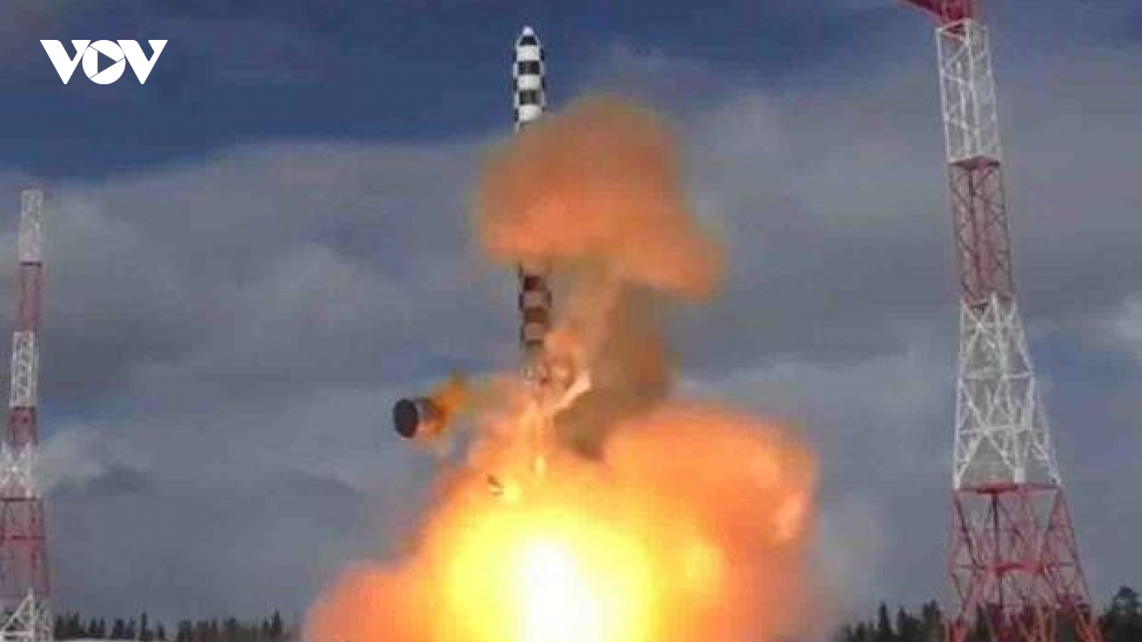 ICBM “Satan” của Nga – Tên lửa hạt nhân mạnh nhất thế giới