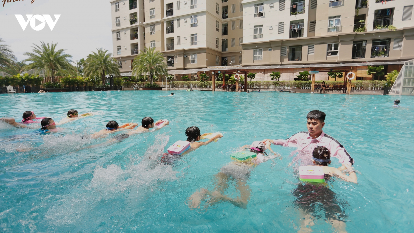 "Đất rừng Phương Nam" bản điện ảnh gấp rút trước ngày bấm máy