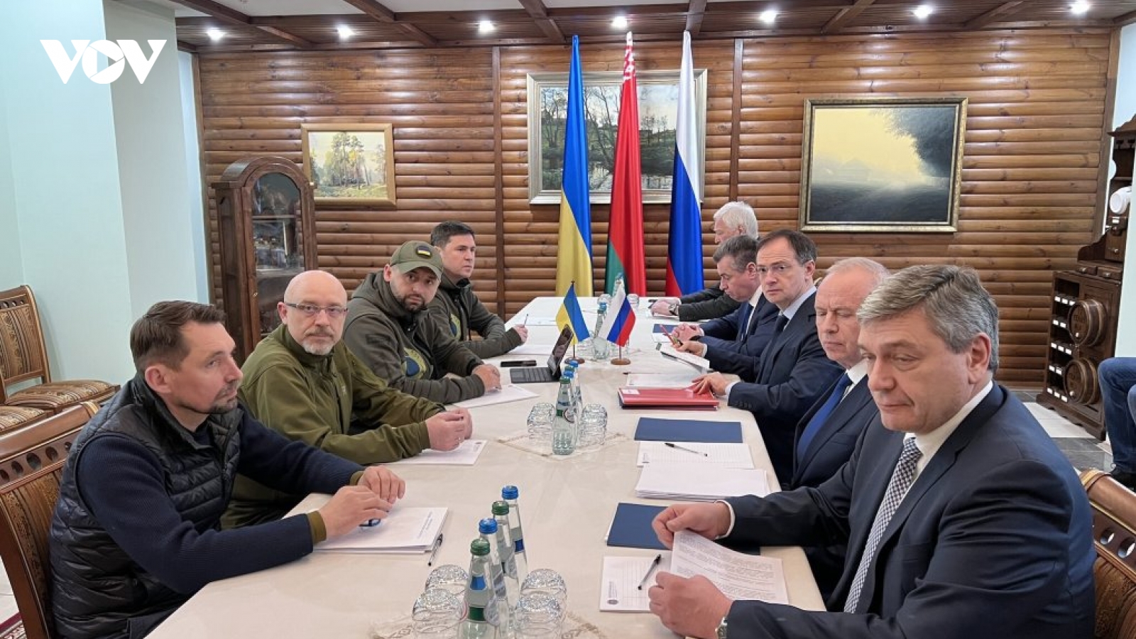 Tổng thống Ukraine đe dọa từ bỏ đàm phán hòa bình với Nga
