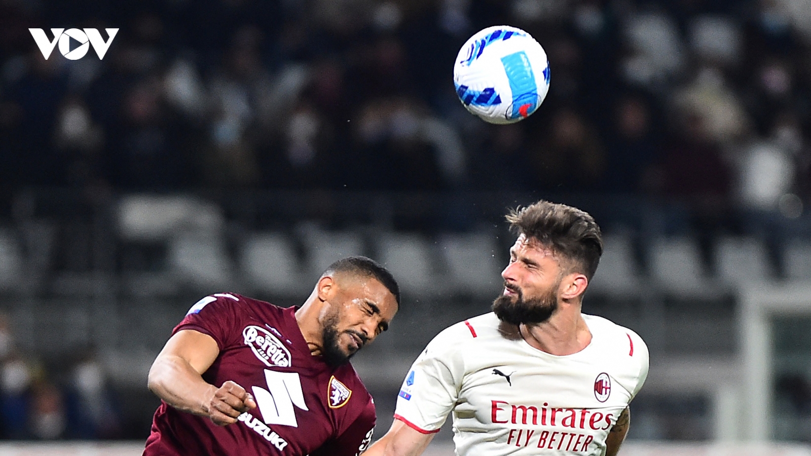 Lịch thi đấu bóng đá hôm nay (15/4): Hấp dẫn cuộc đua vô địch Serie A