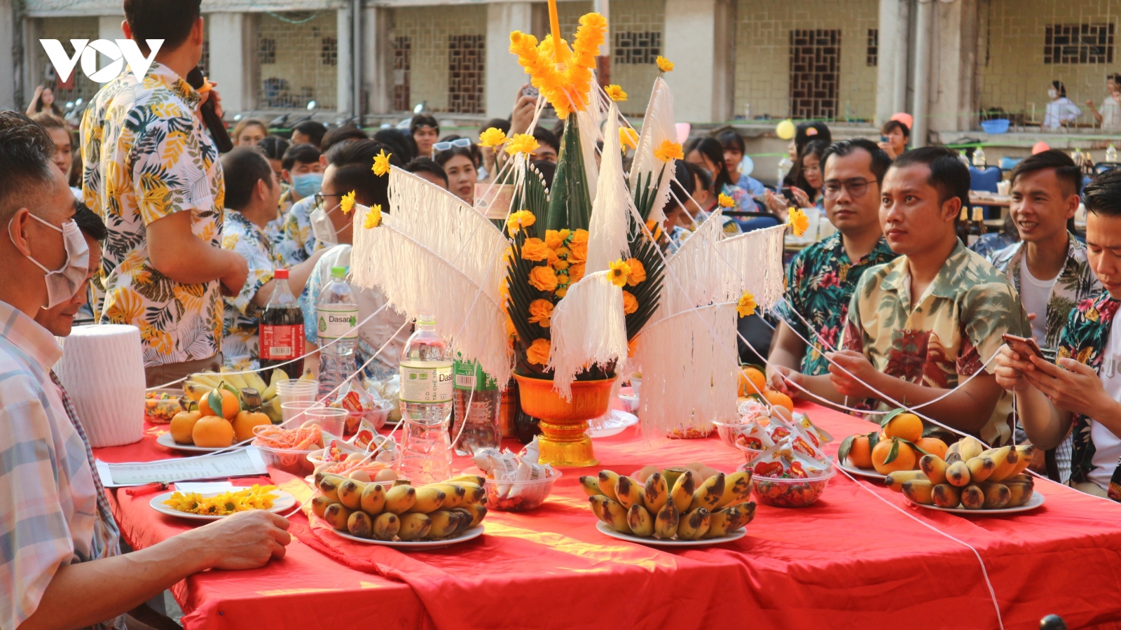 Đặc sắc Tết Bunpimay Lào giữa lòng Hà Nội