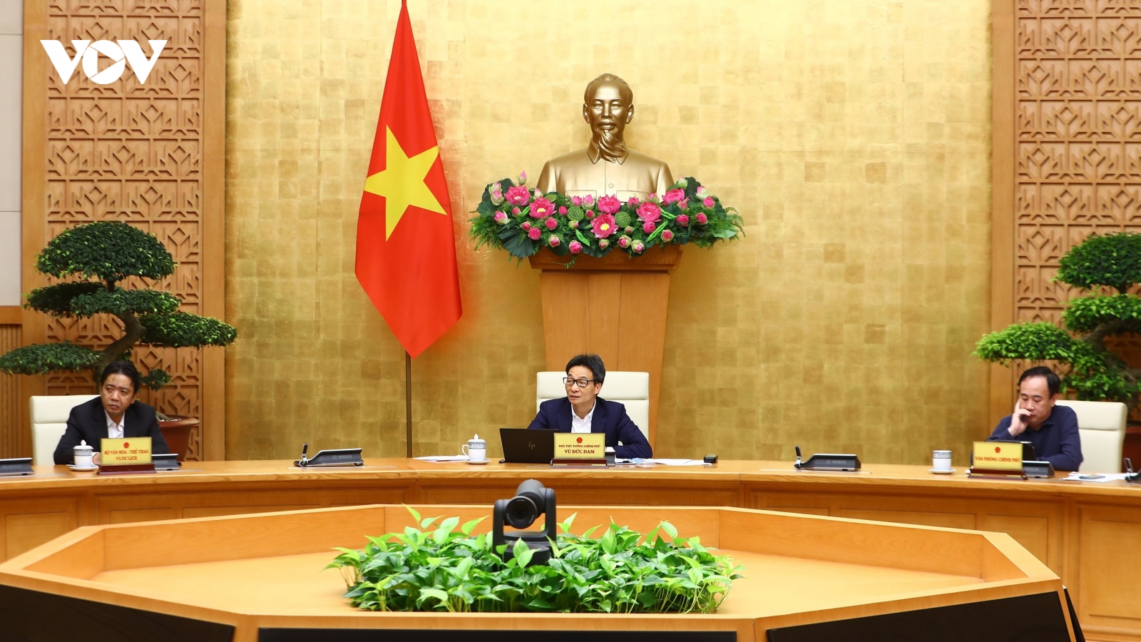 Phó Thủ tướng Vũ Đức Đam: Khẩn trương hoàn thành công tác chuẩn bị cho SEA Games 31