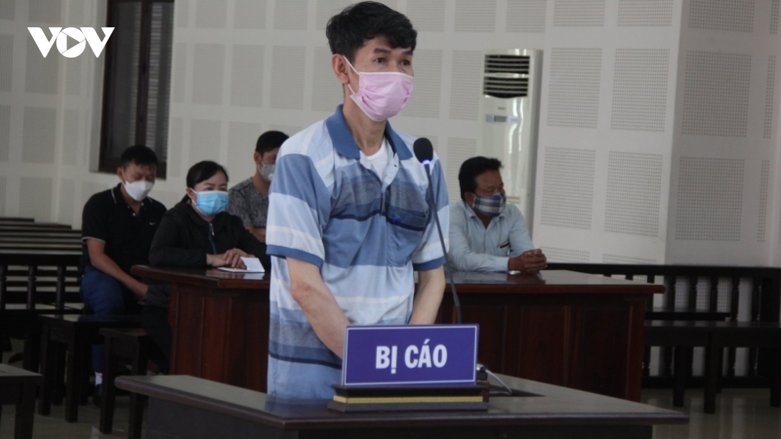 Cựu quân nhân lĩnh án 15 năm tù giam vì lừa đảo chạy việc