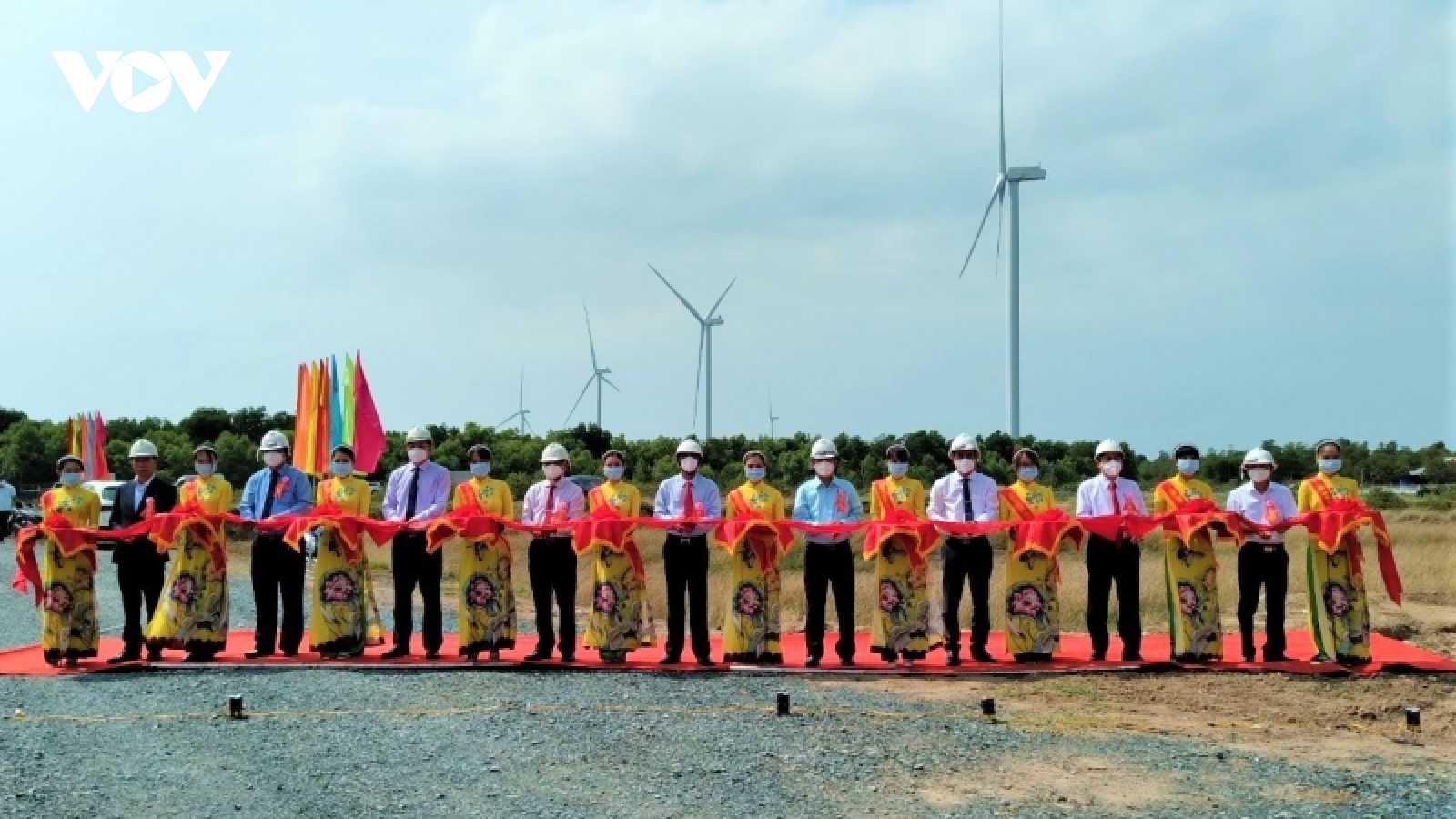 Sóc Trăng khánh thành 2 nhà máy điện gió tại thị xã Vĩnh Châu