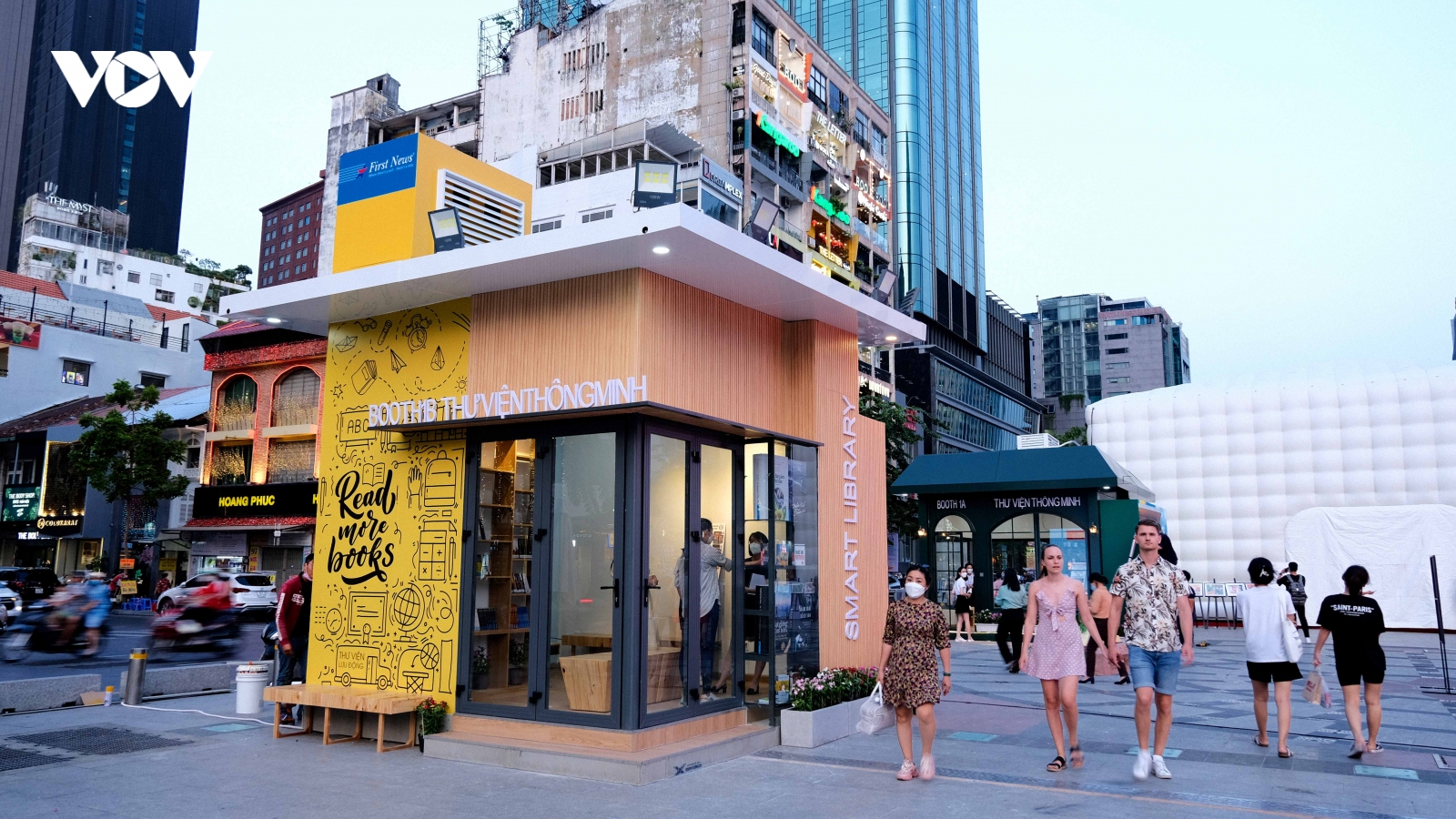 "Booth Thư viện thông minh" và chuỗi hoạt động hấp dẫn mừng Ngày Sách và Văn hoá đọc