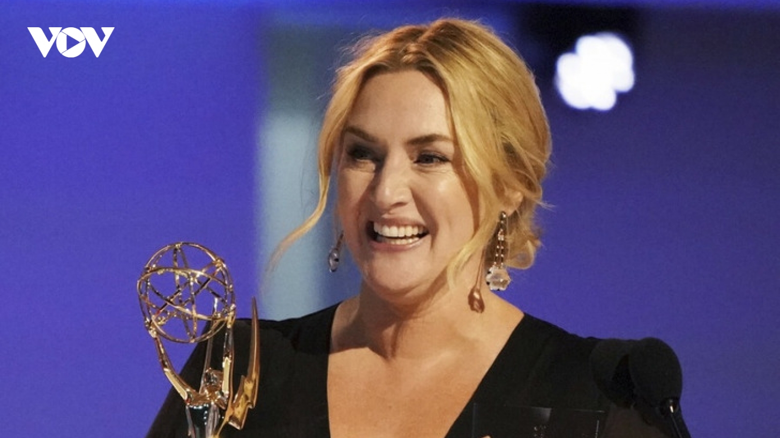 Kate Winslet: Diễn viên phá vỡ kỳ vọng về sự hoàn hảo của Hollywood