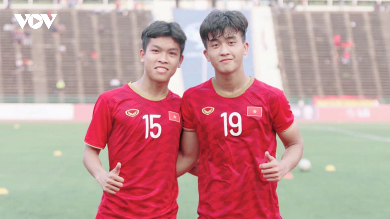 Thầy Park gọi bổ sung Hữu Thắng, Danh Trung lên U23 Việt Nam