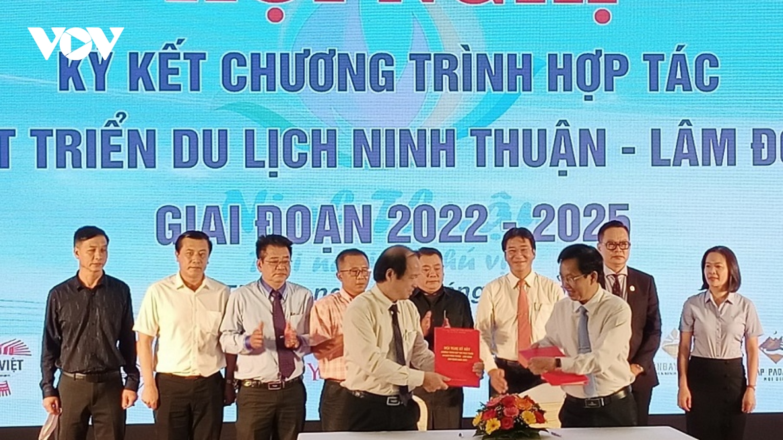 Kết nối tuyến du lịch hoa Đà Lạt – biển Ninh Chữ