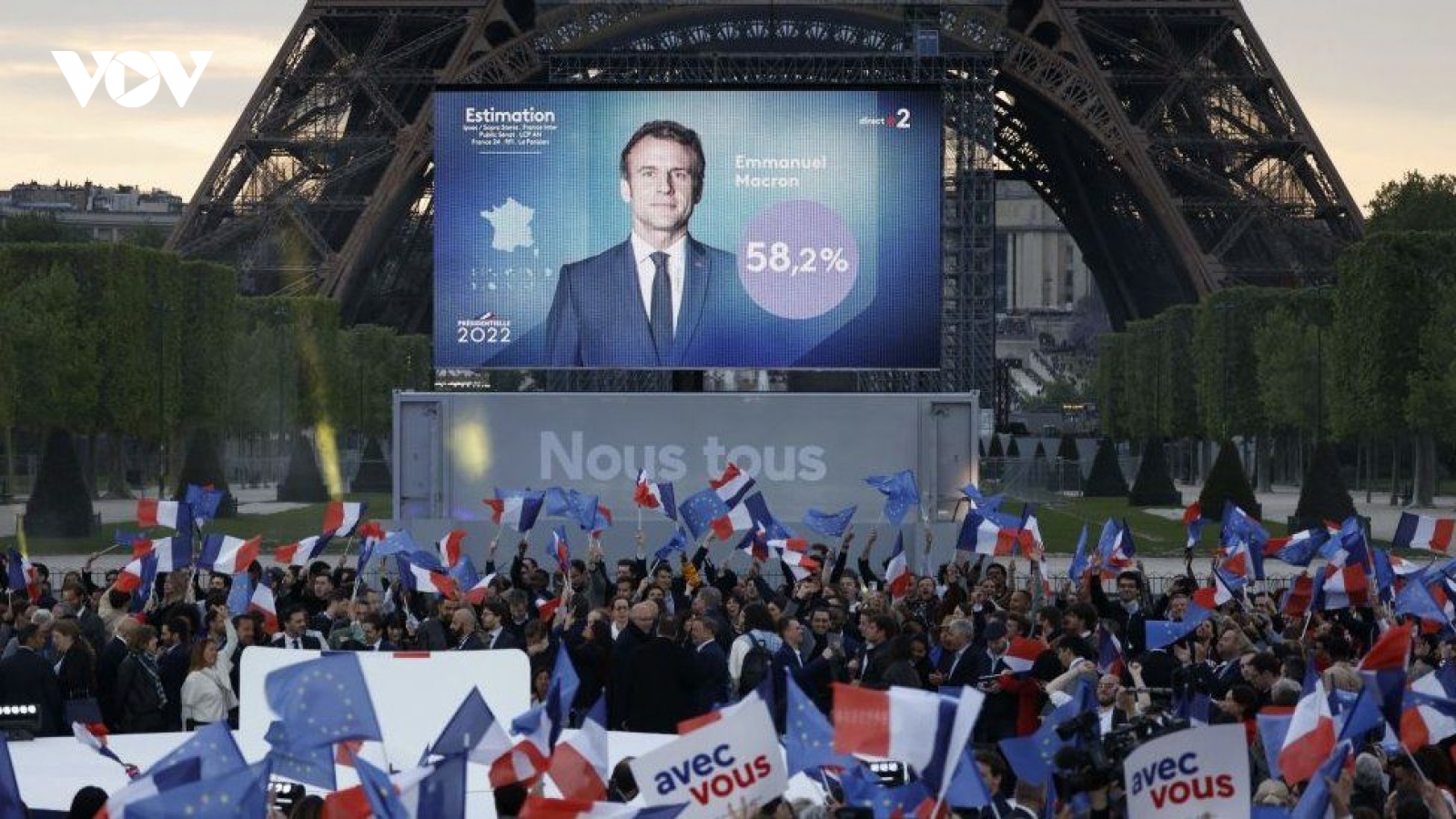 Tổng thống Pháp Emmanuel Macron tái đắc cử: Cuộc đua khép lại, thách thức mở ra
