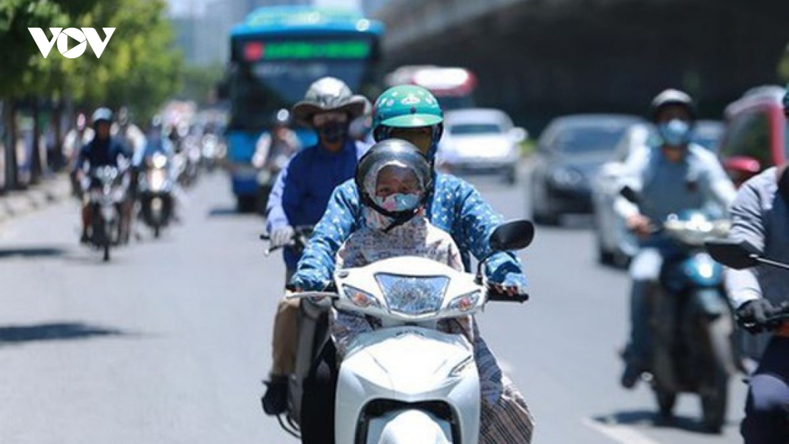 Thời tiết ngày 27/4: Bắc và Trung Trung Bộ nắng nóng, có nơi trên 39 độ C
