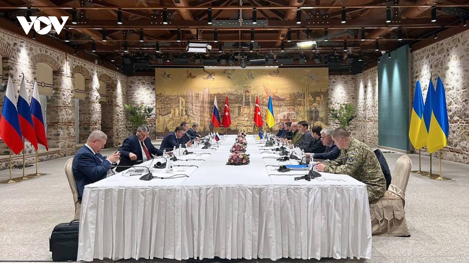 Điện Kremlin: Đàm phán với Ukraine không dễ dàng nhưng Nga sẽ tiếp tục 