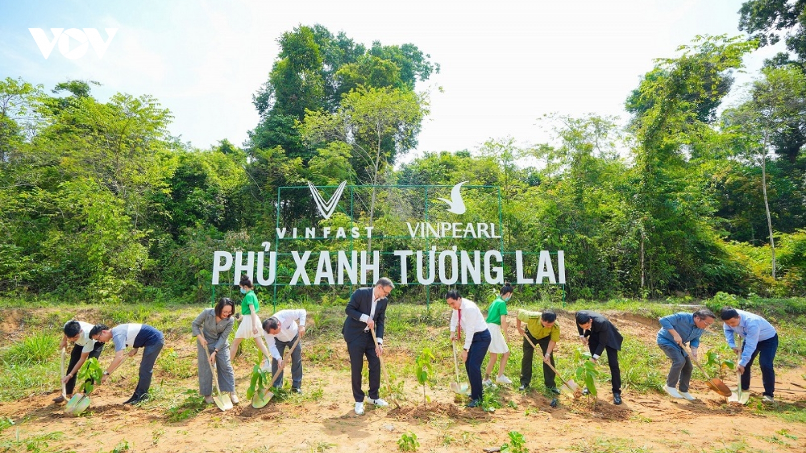 VinFast khởi động dự án trồng rừng “Phủ xanh Tương lai”