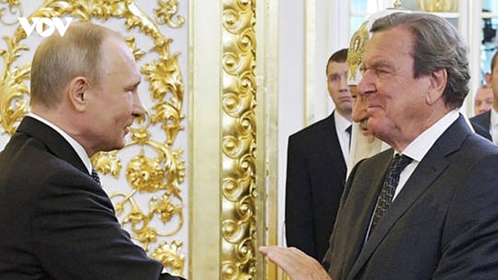 Ông Schroeder: Đức không thể cô lập Nga, muốn thịnh vượng phải đối thoại với Moscow