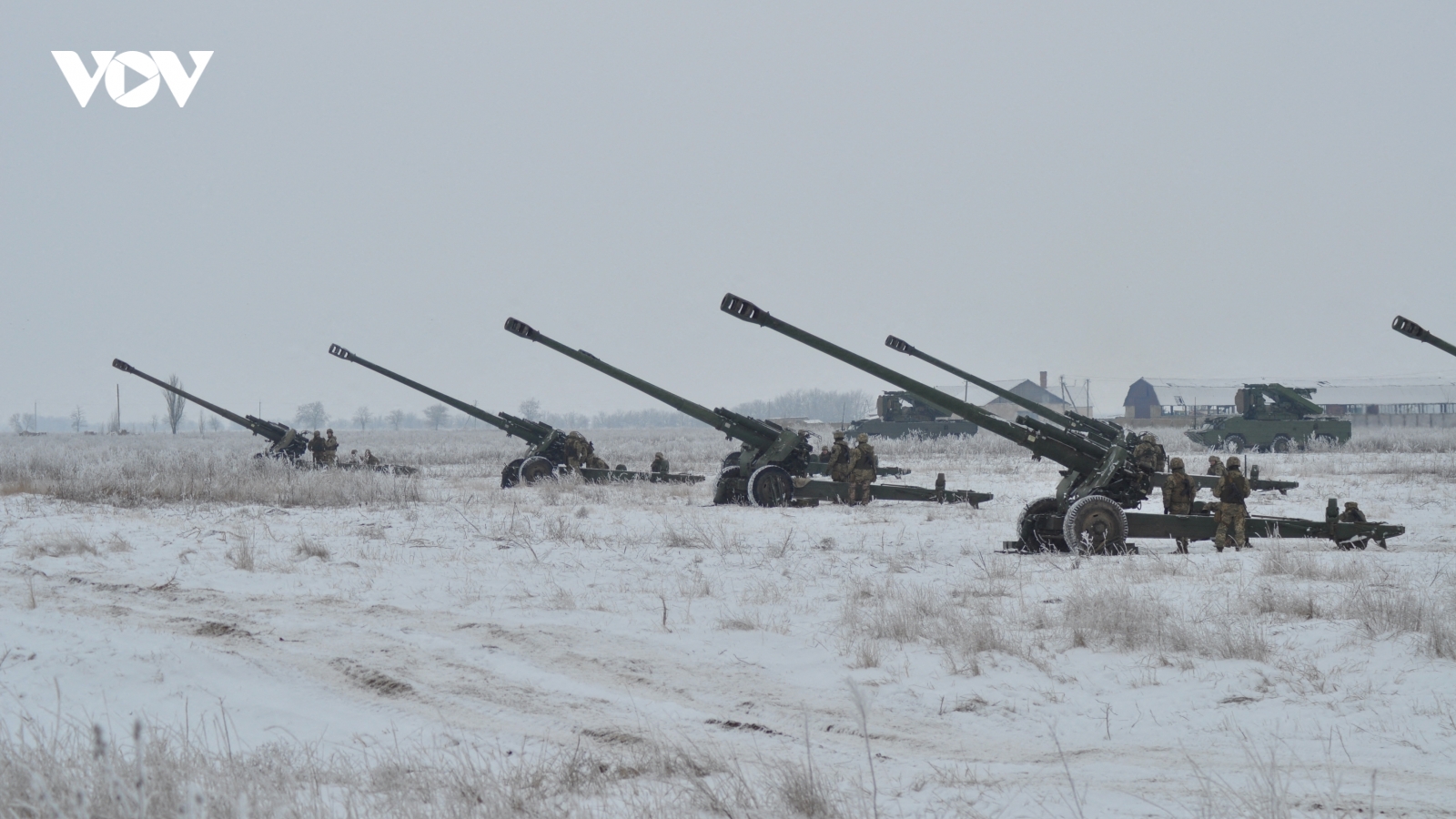 Nga báo động việc NATO tăng cường vận chuyển vũ khí cho Ukraine