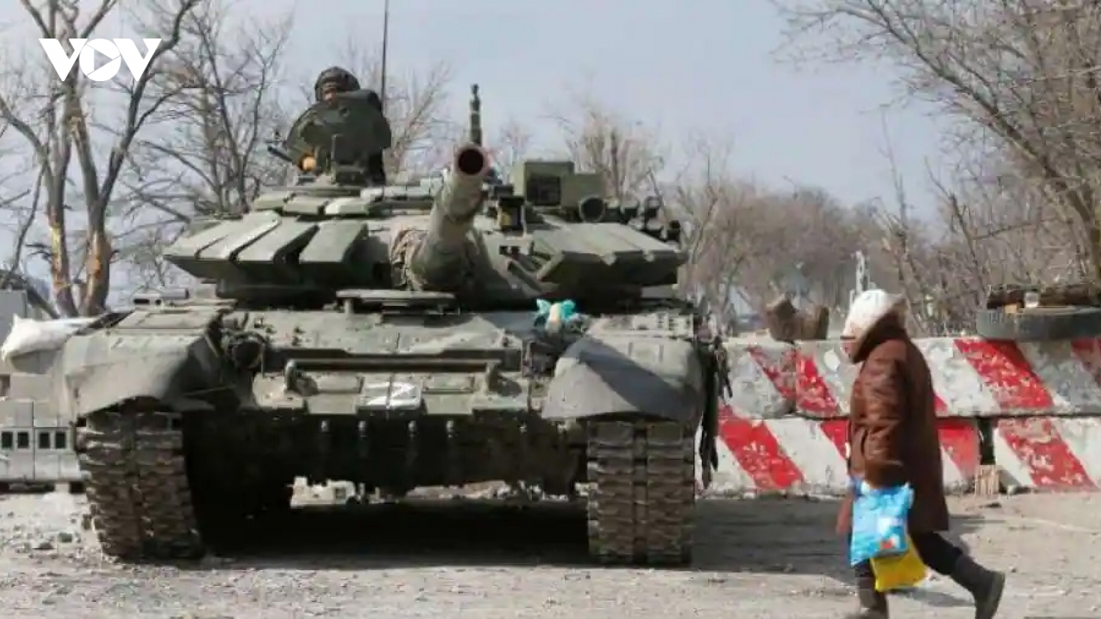 Xung đột Ukraine sang tháng thứ 3, Nga và phương Tây gia tăng đối đầu
