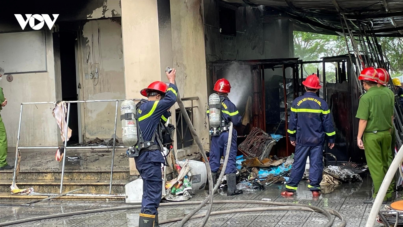 Kịp thời dập tắt đám cháy lớn tại Trường Du lịch, Đại học Huế