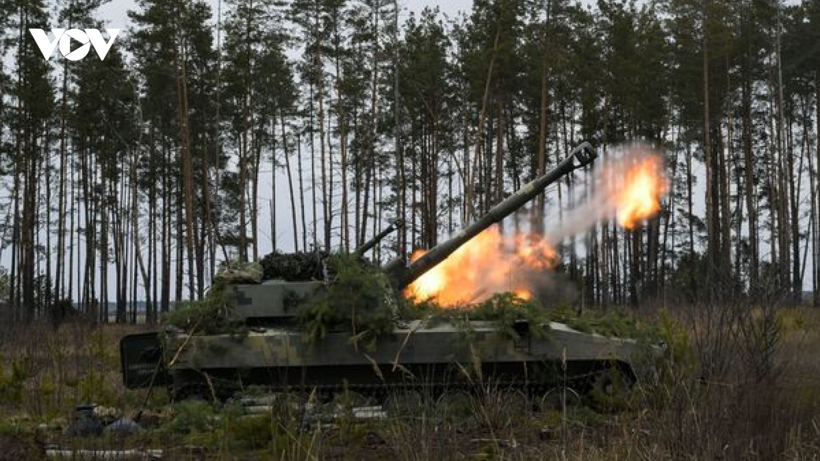 Cung cấp vũ khí hạng nặng cho Ukraine, phương Tây đã sẵn sàng vượt qua “giới hạn đỏ”?