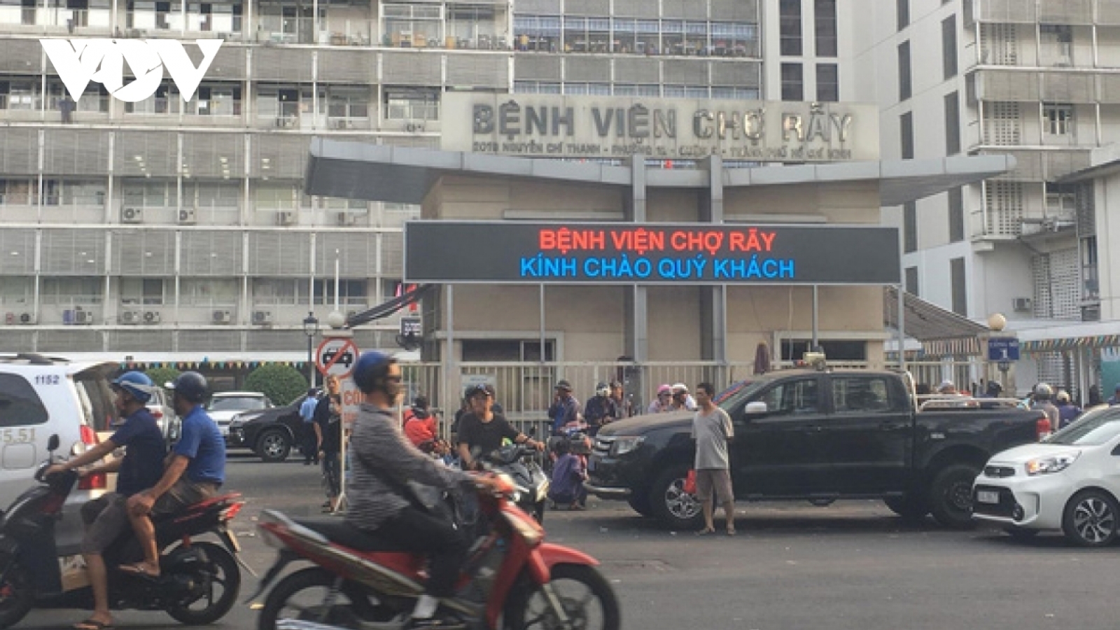 Bộ Y tế lên tiếng về việc Bệnh viện Chợ Rẫy thiếu thuốc chống thải ghép