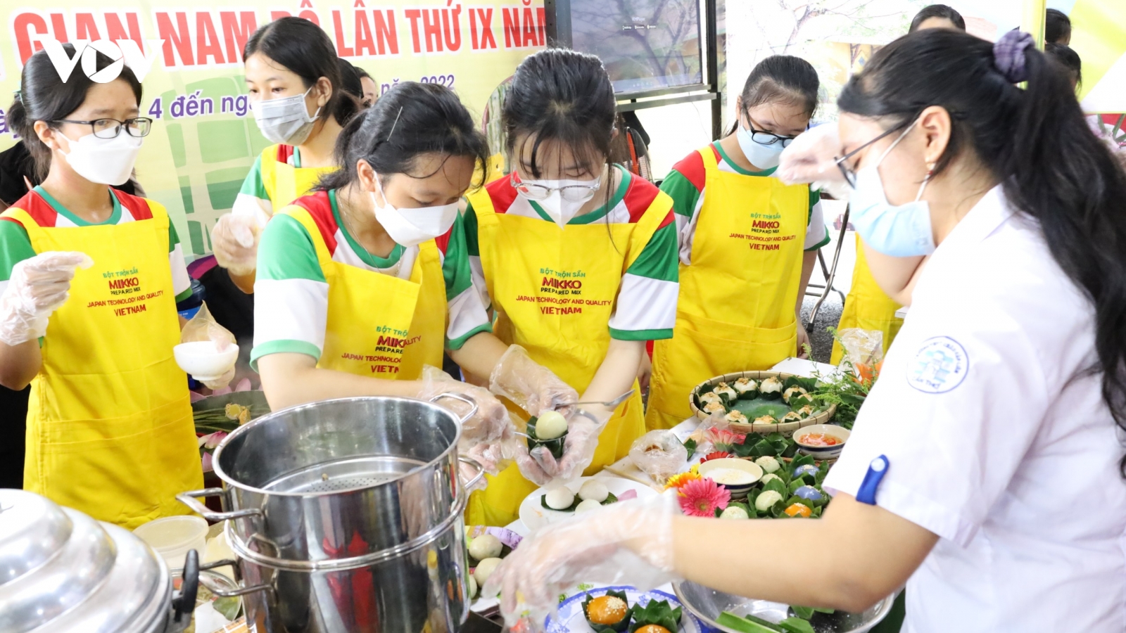 Cần Thơ: Hội thi Bánh dân gian – Sự hồi sinh và kế thừa tình yêu món bánh quê hương