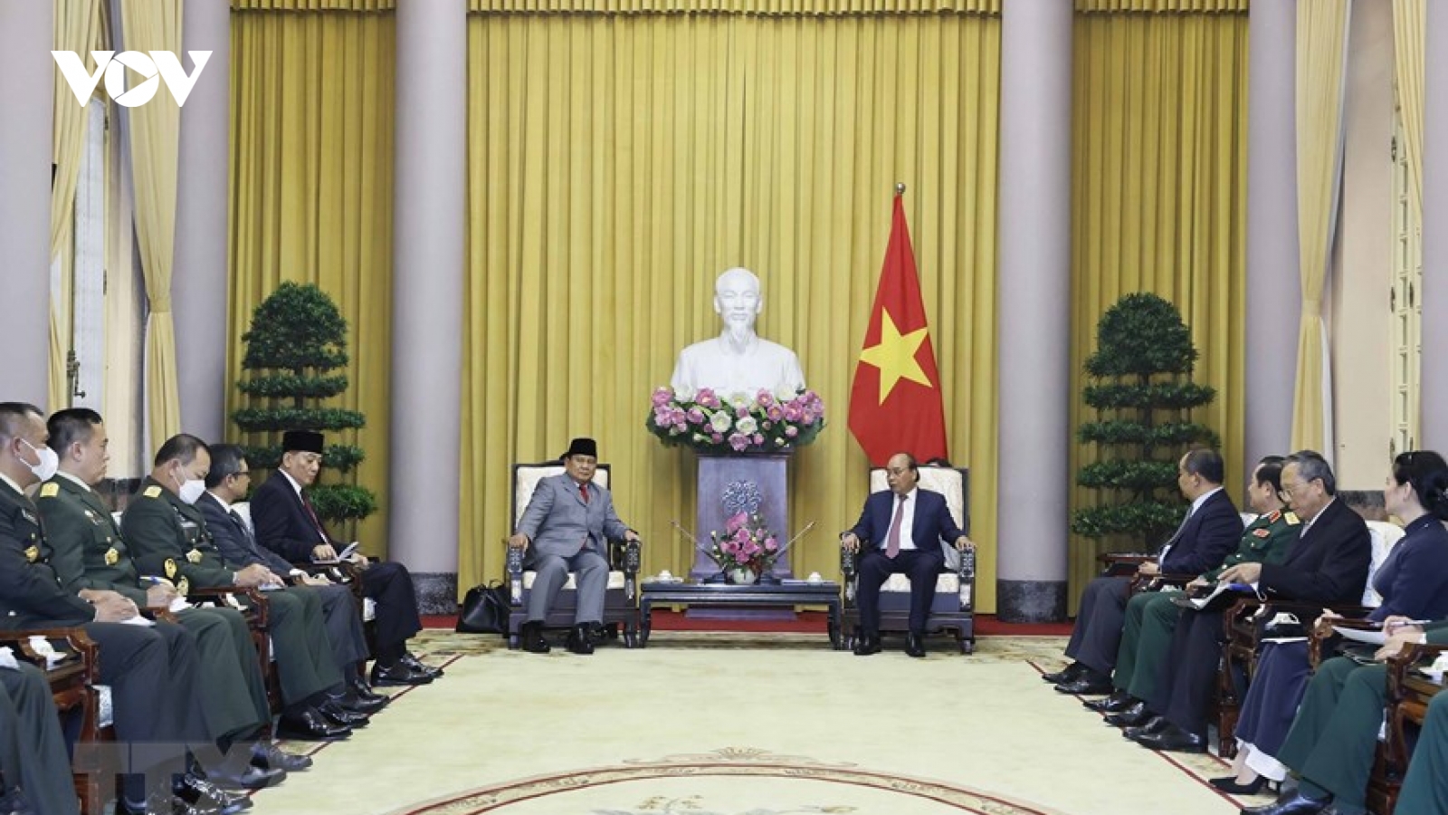 Chủ tịch nước Nguyễn Xuân Phúc tiếp Bộ trưởng Quốc phòng Indonesia