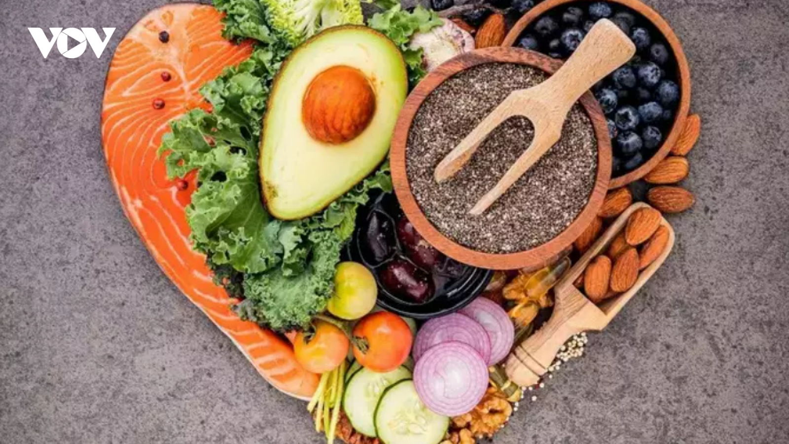 Thực phẩm giàu chất xơ, ít carbohydrat nên có trong chế độ ăn kiêng giảm cân