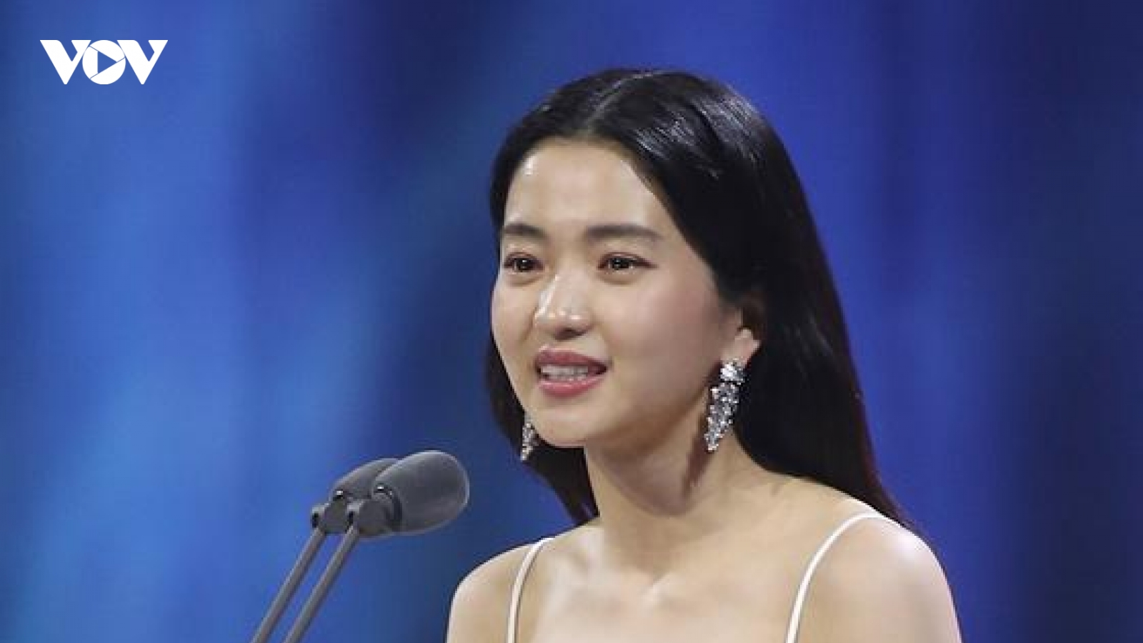 Kim Tae Ri thắng giải Baeksang 2022 với vai diễn trong "25,21"