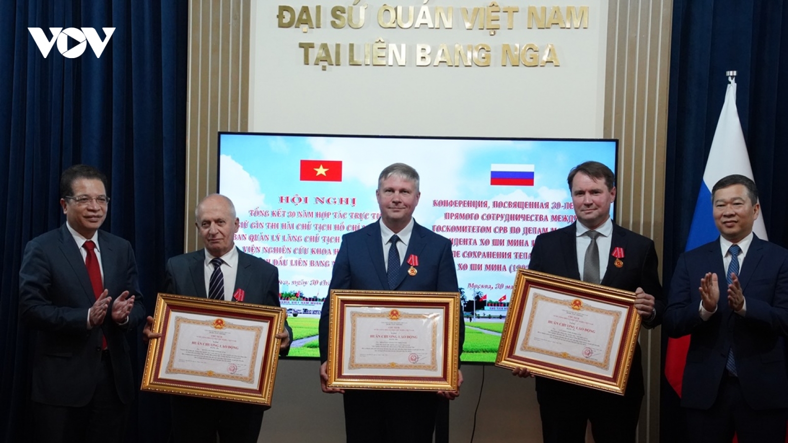 30 năm hợp tác Việt - Nga trong gìn giữ thi hài Chủ tịch Hồ Chí Minh