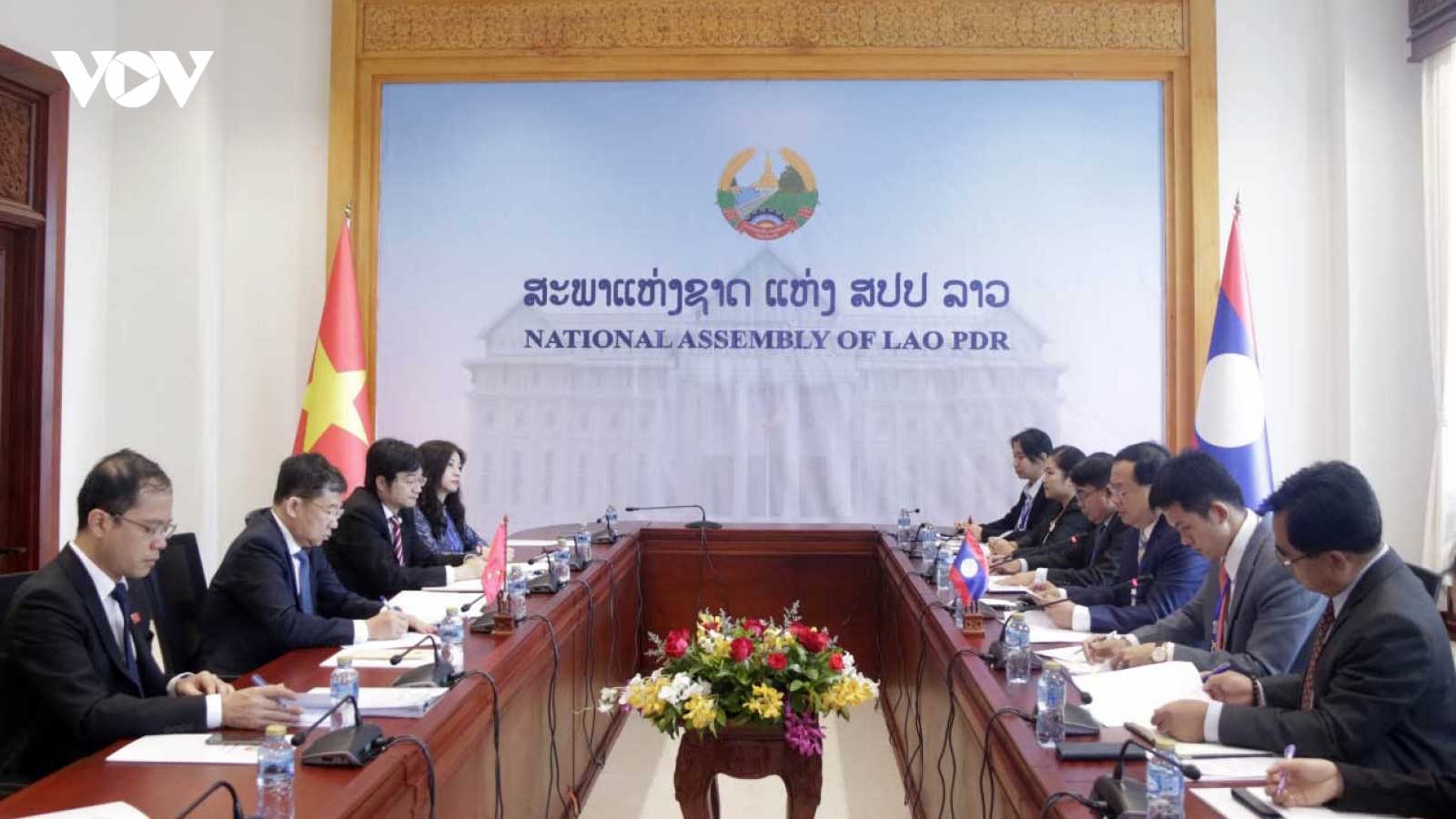 Ủy ban Đối ngoại Quốc hội Việt Nam - Lào tăng cường hợp tác
