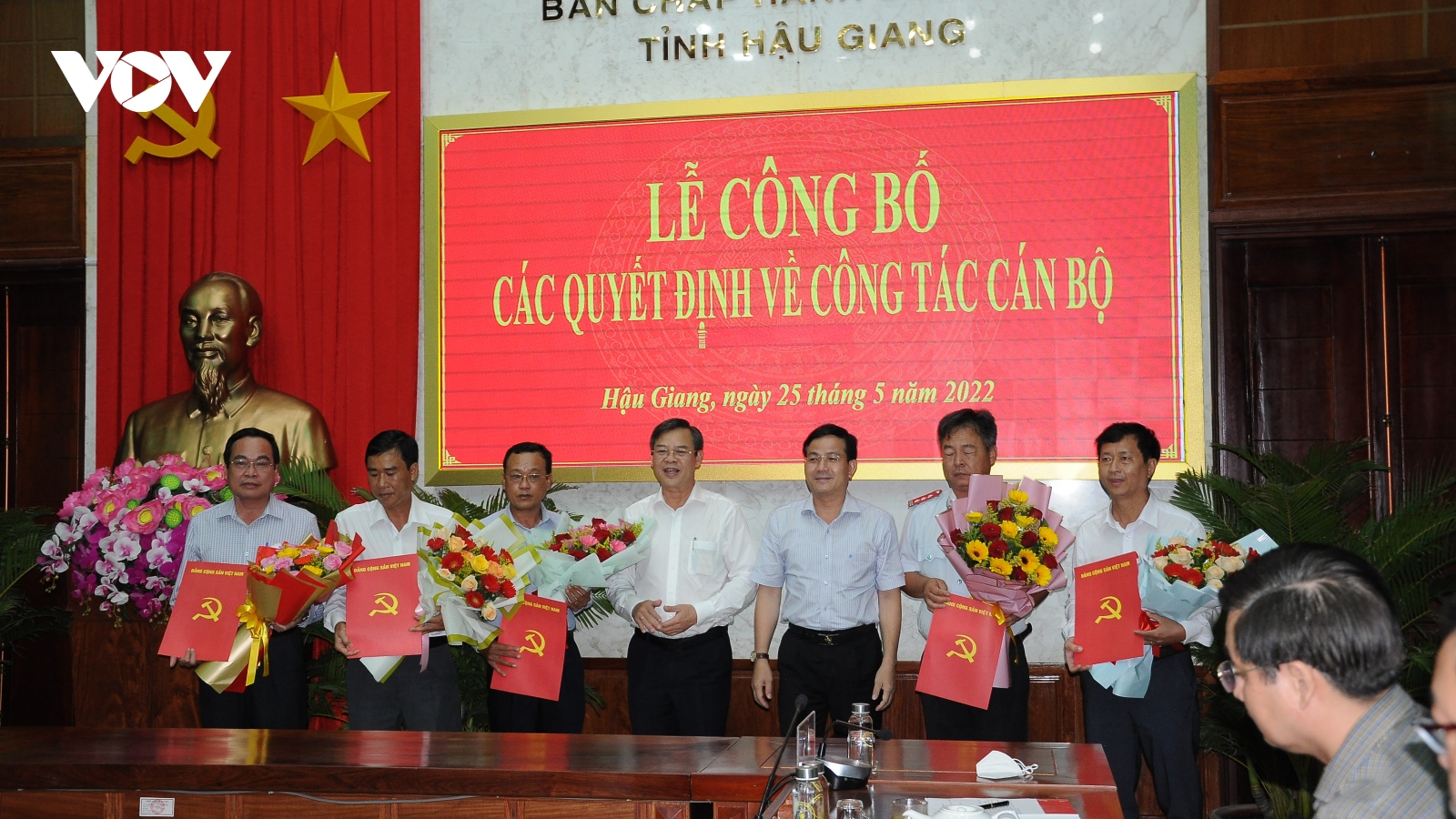 Hậu Giang bổ nhiệm nhiều cán bộ lãnh đạo