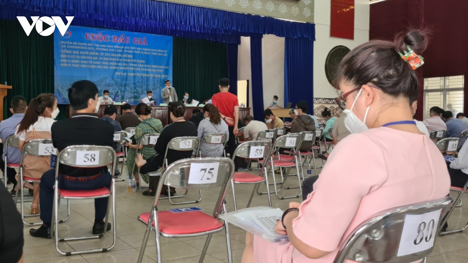 Hà Nội đấu giá lại các lô đất bị “thổi giá”, bỏ cọc