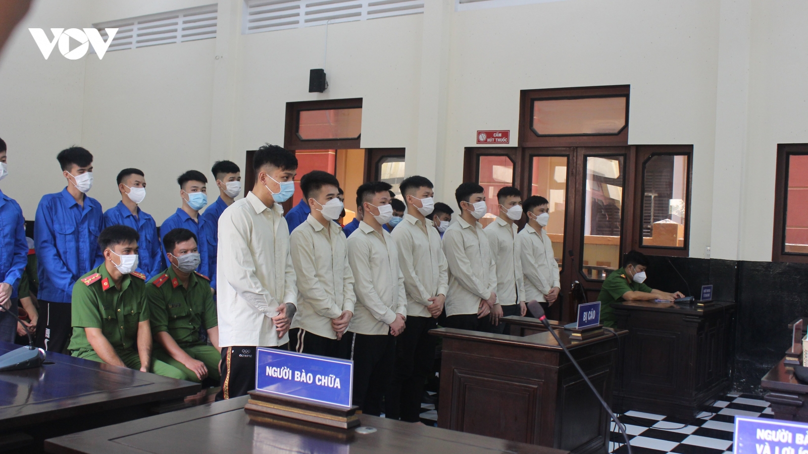 Vụ nổ súng tại quán karaoke làm 4 người thương vong: 22 bị cáo lĩnh án tù