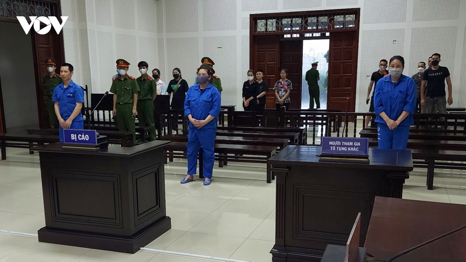 Mua bán ma túy, hai bị cáo lĩnh gần 28 năm tù