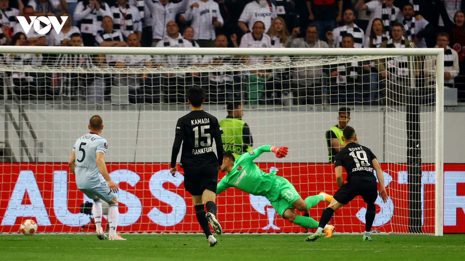 Kết quả Europa League: Đại diện Ngoại hạng Anh lỗi hẹn với chung kết