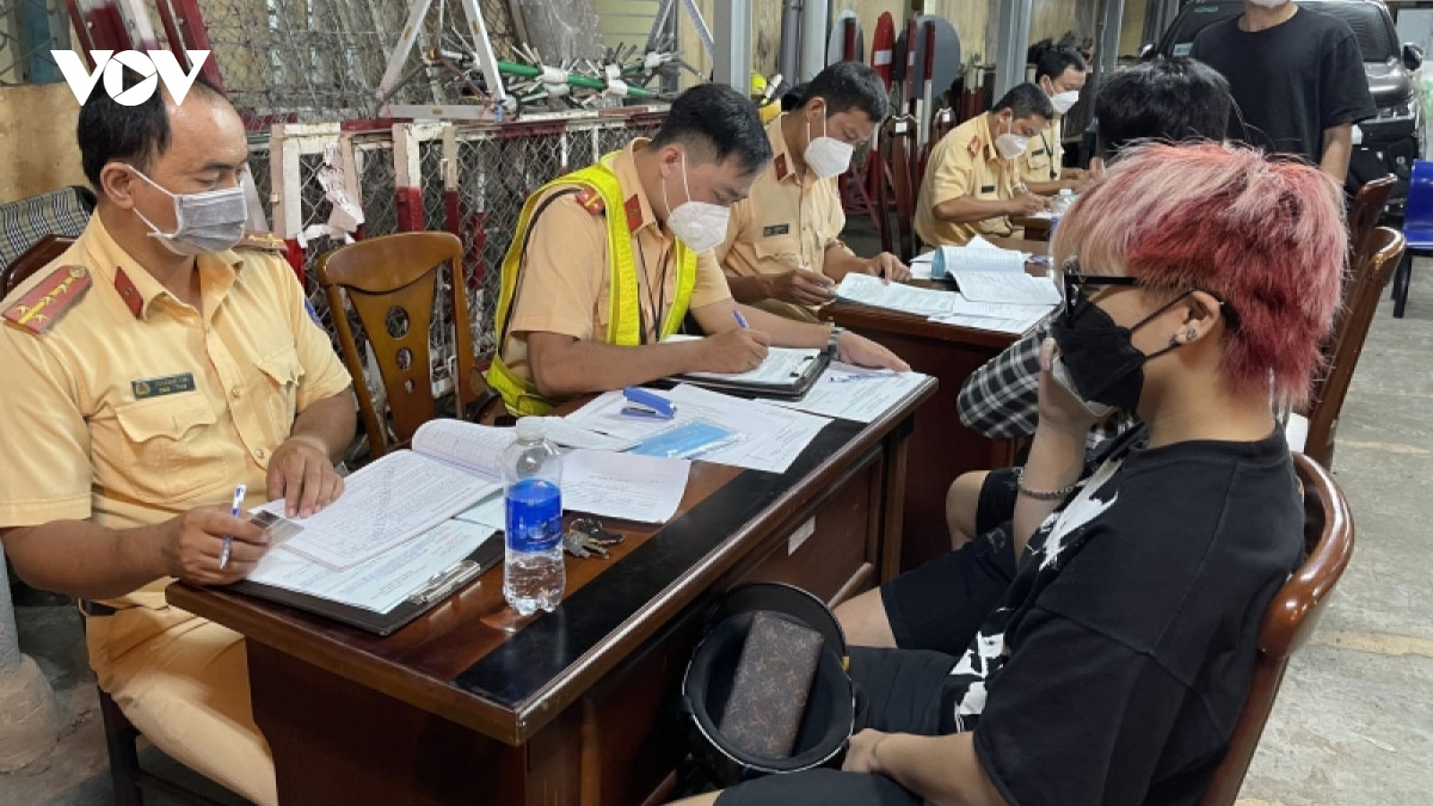Nóng 24h: “Đi bão” sau chiến thắng của U23 Việt Nam, hơn 130 trường hợp bị xử phạt