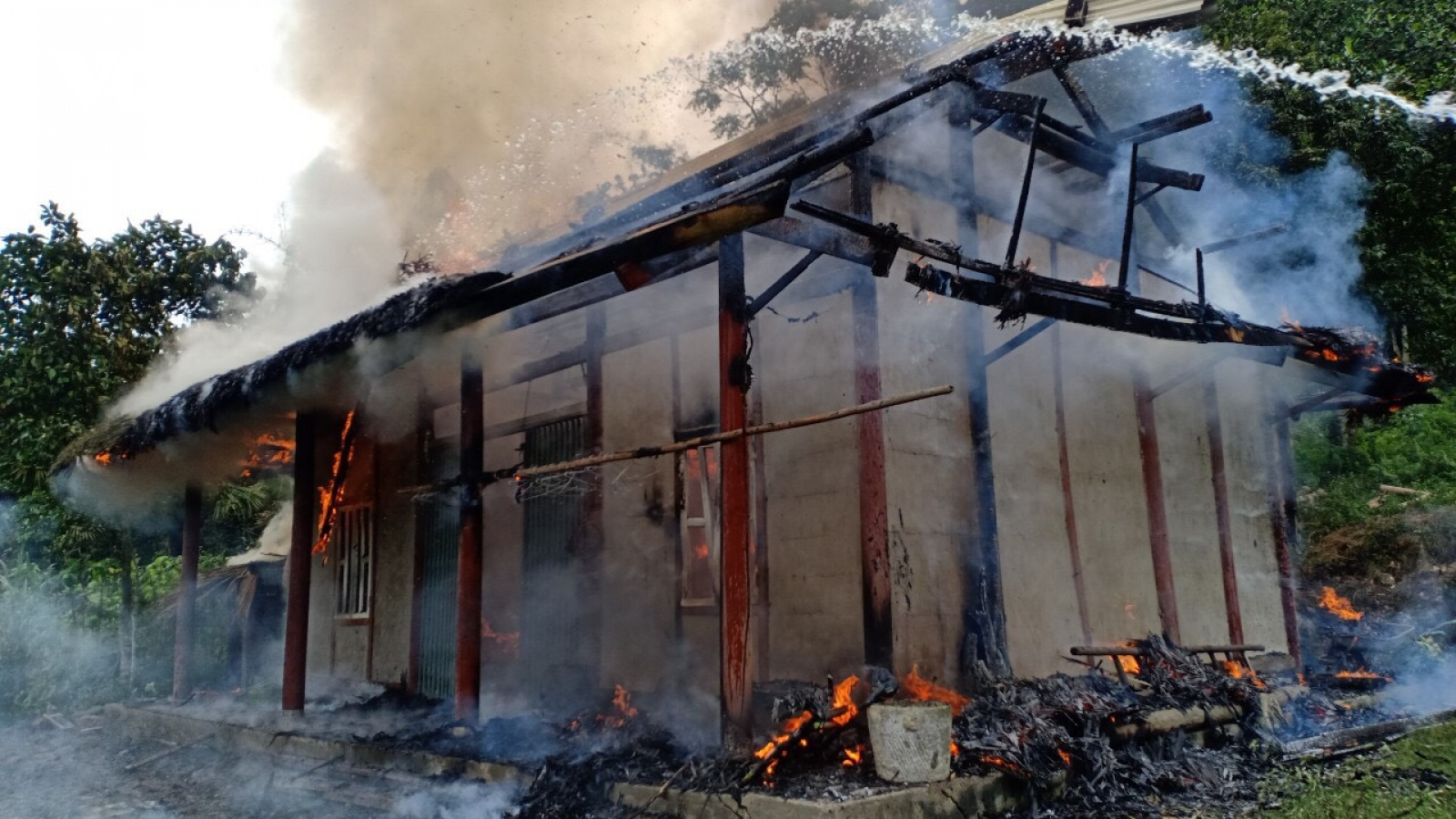 Cháy nhà ở Yên Bái, một người đàn ông thiệt mạng