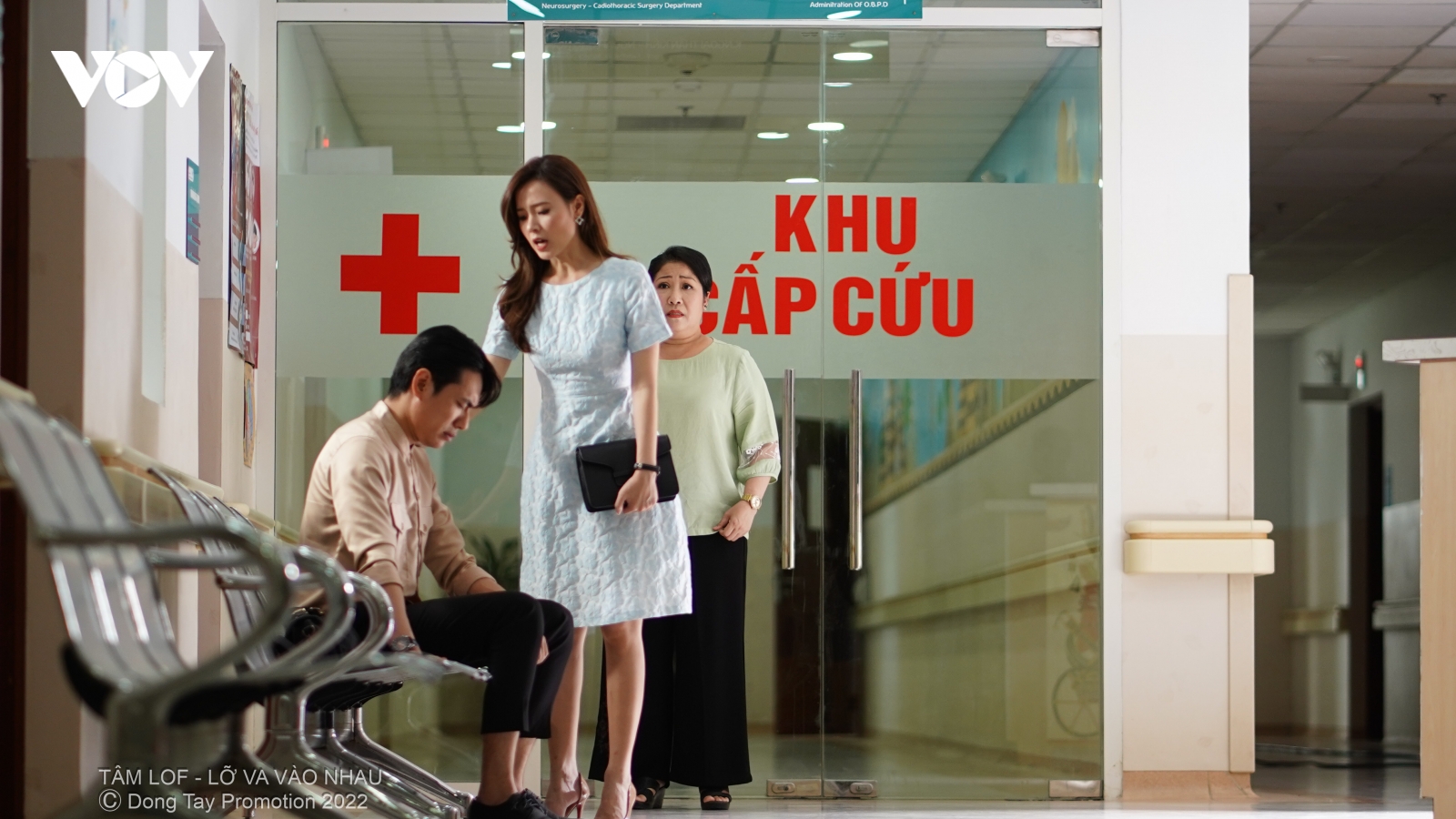 Midu bị Kiều Minh Tuấn "lừa cả tiền lẫn tình" trong phim