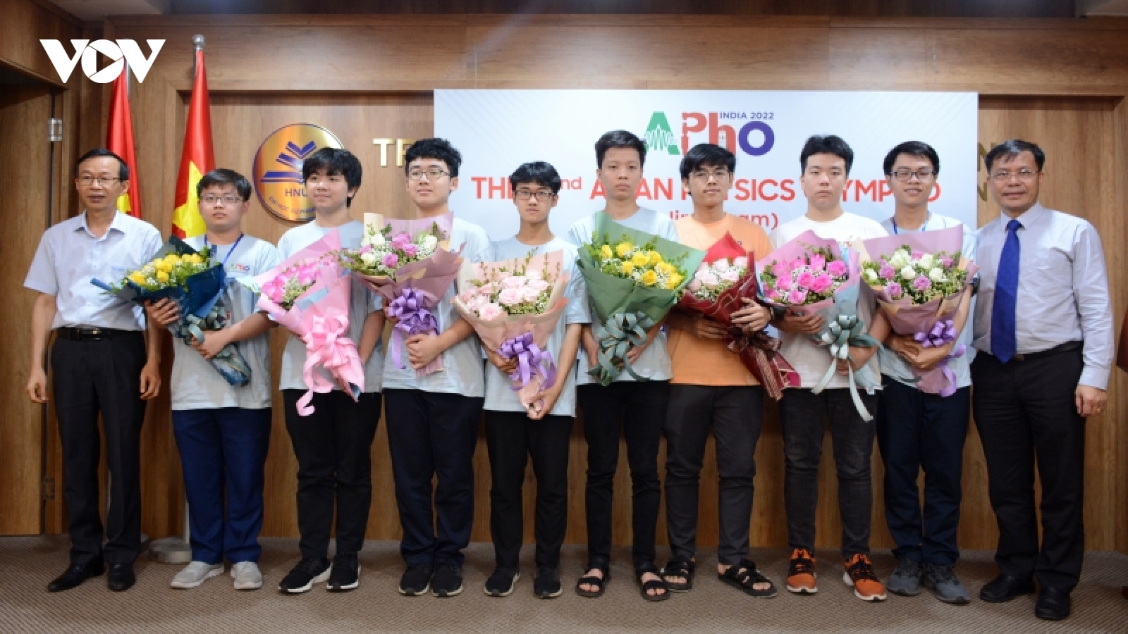 Việt Nam giành được 3 huy chương Olympic Vật lý Châu Á-Thái Bình Dương