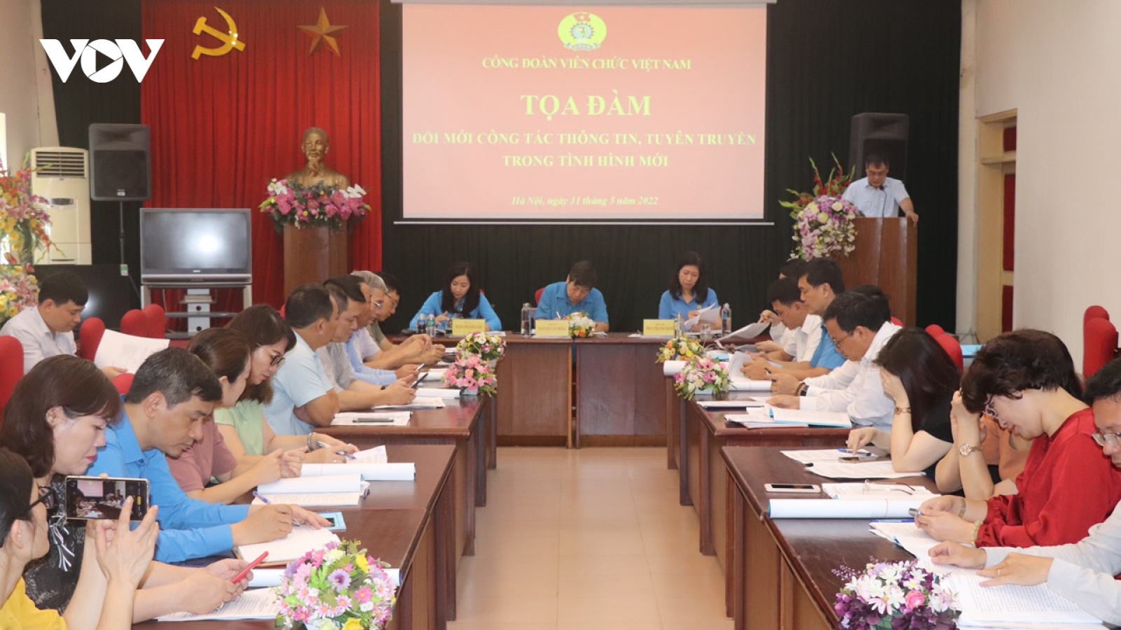 Tăng cường ứng dụng công nghệ thông tin trong tuyên truyền chính sách đến người lao động